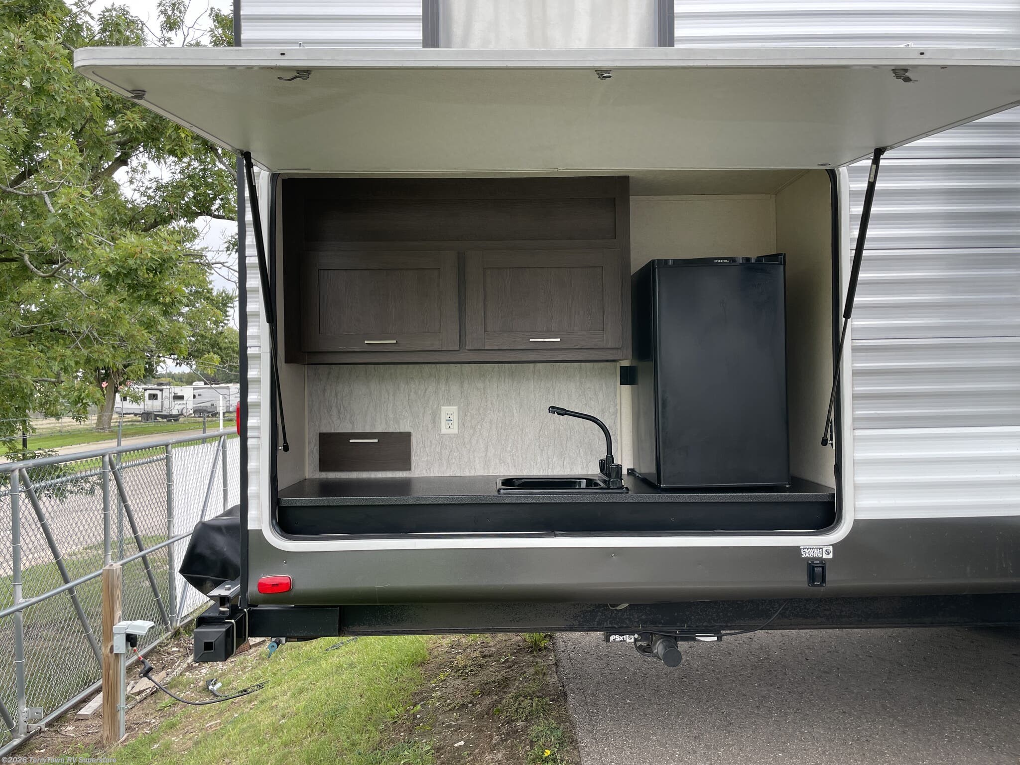 Used 2019 Forest River Salem 32BHT available in Grand Rapids, Michigan