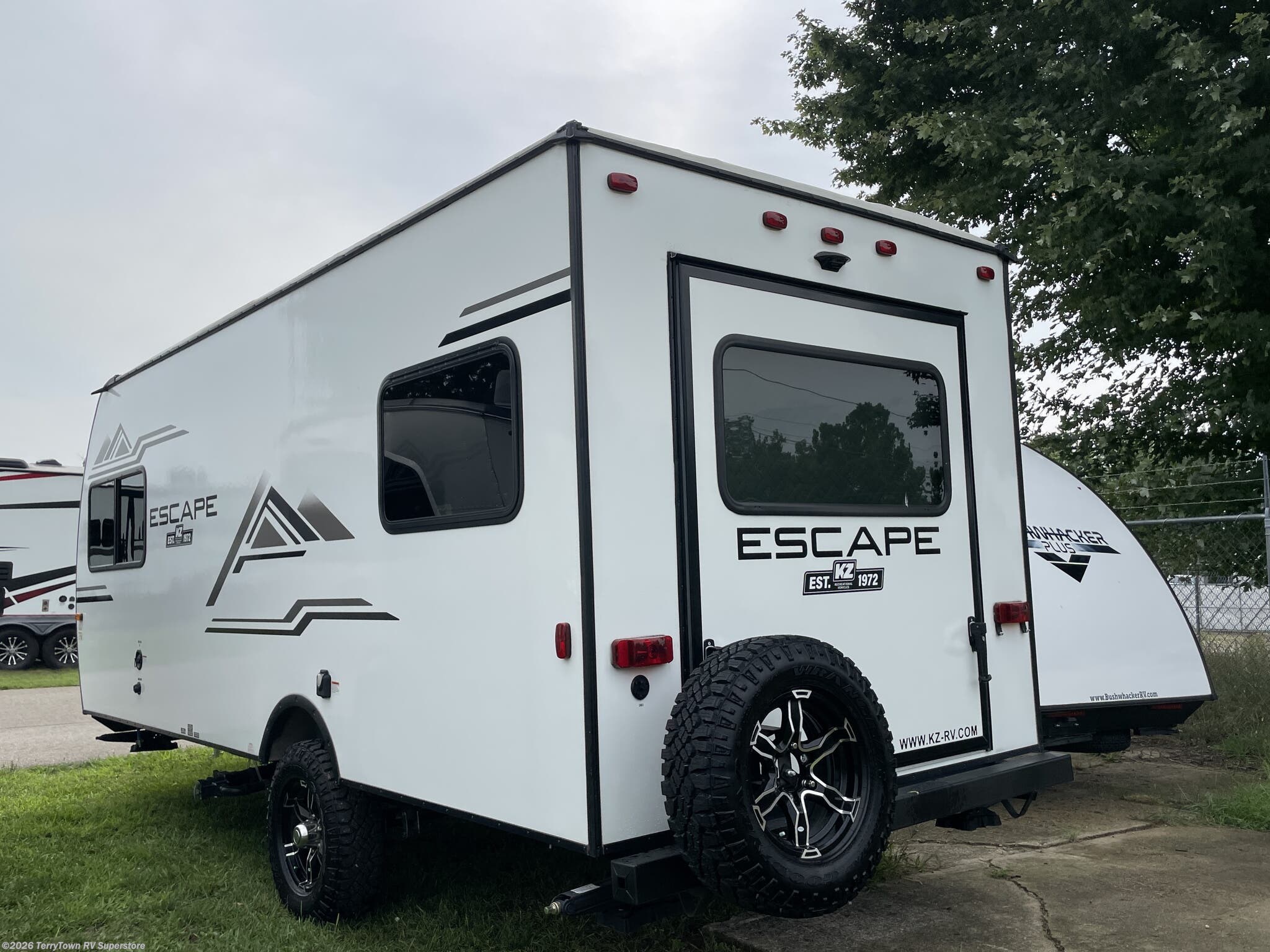 Used 2022 K-Z Escape E181RB available in Grand Rapids, Michigan