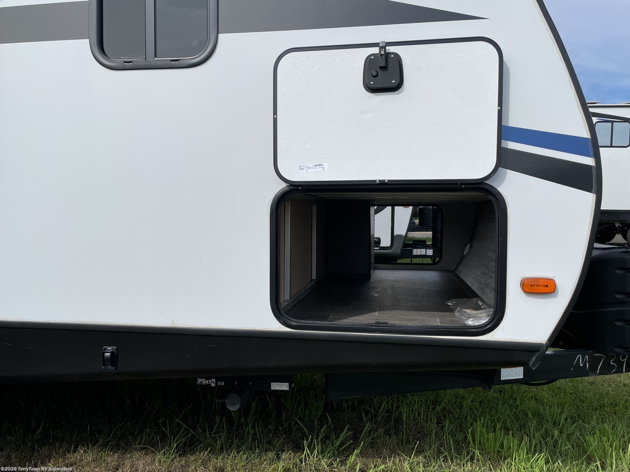2021 Sunset Trail Super Lite SS222RB by CrossRoads from TerryTown RV Superstore in Grand Rapids, Michigan