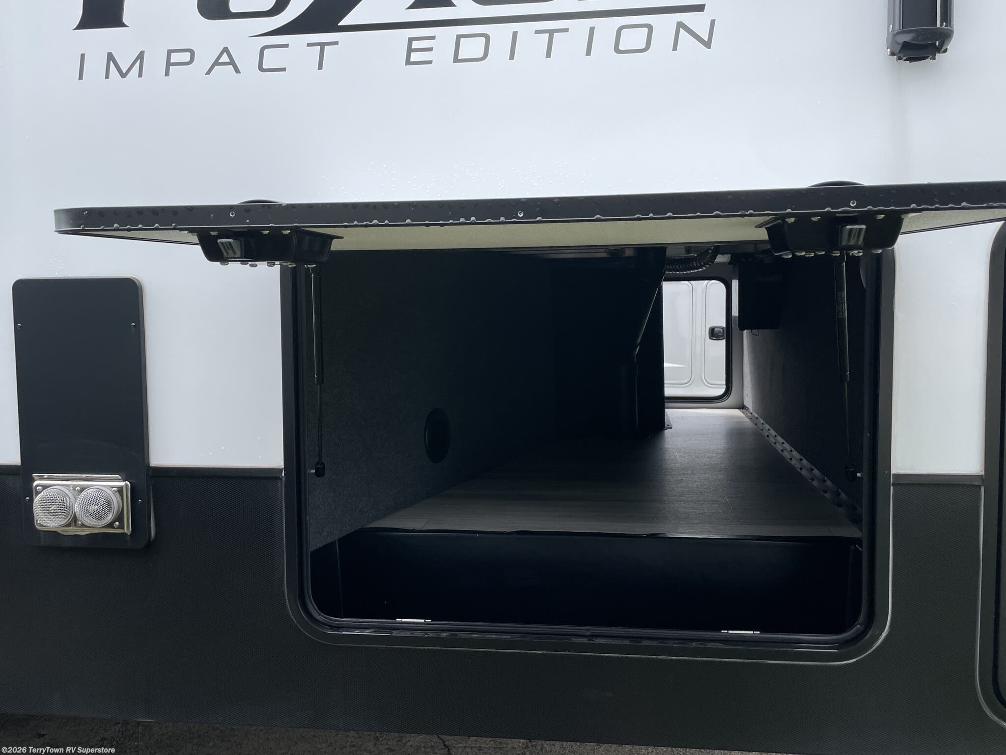 2025 Fuzion Impact 415 by Keystone from TerryTown RV Superstore in Grand Rapids, Michigan