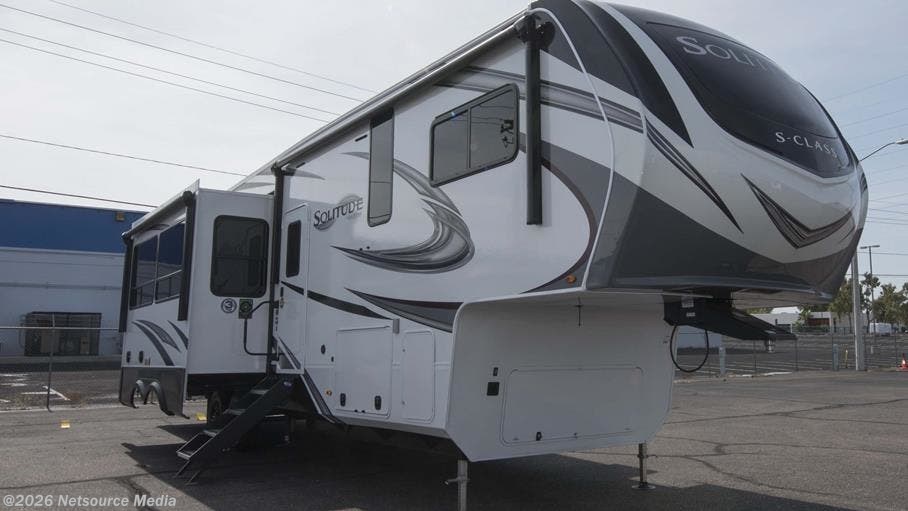 2022 Grand Design Solitude S Class 3550BH RV For Sale In Tucson AZ