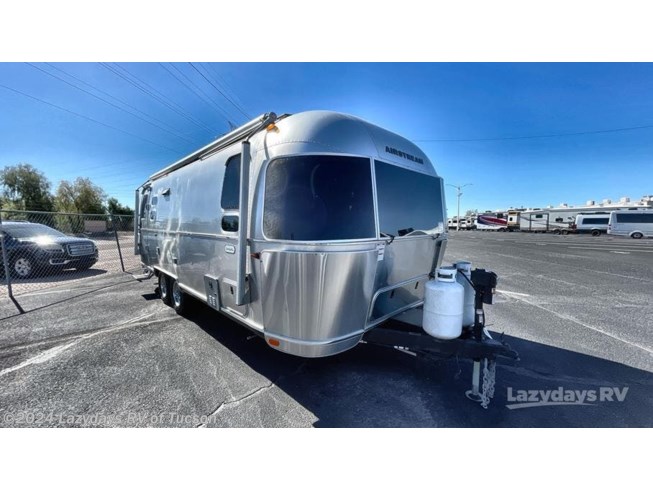 New 2024 Airstream Globetrotter 25FB Twin available in Tucson, Arizona