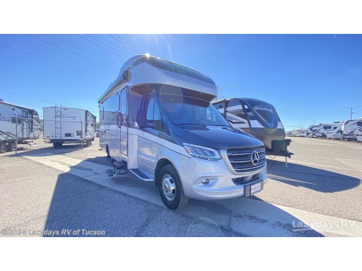 Used 2020 Tiffin Wayfarer 25 QW available in Surprise, Arizona