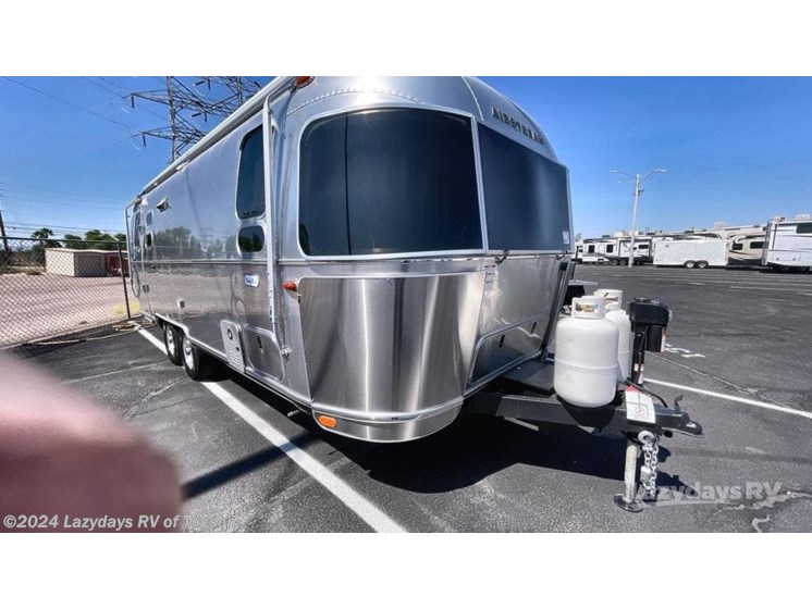 New 2025 Airstream Flying Cloud 25FB Twin available in Tucson, Arizona