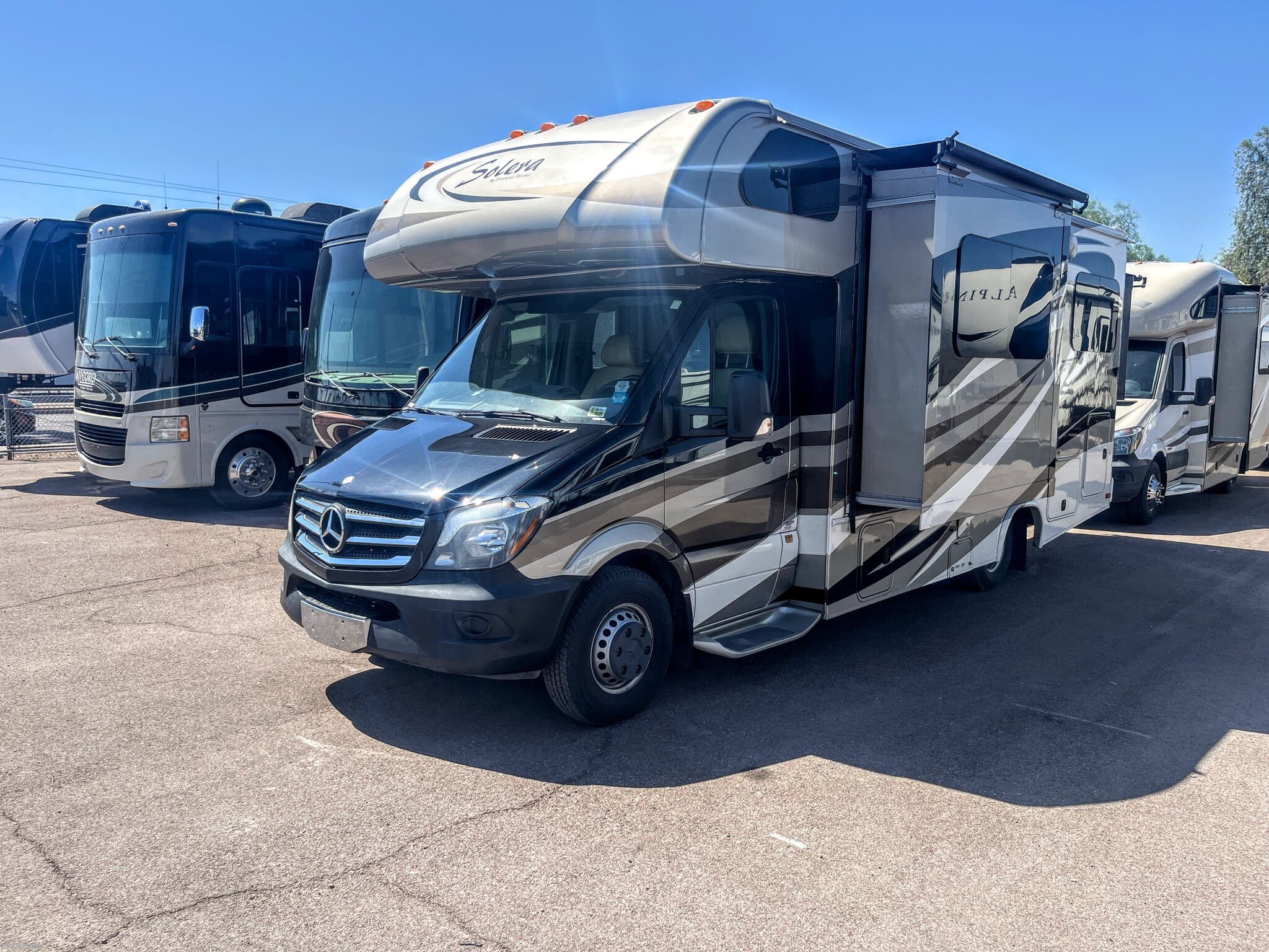 2015 Forest River Solera 24R - Used Class C For Sale by RV AZ Corral in Mesa, Arizona features Auxiliary Battery, Stereo System, CO Detector, Tinted Windows, CD Player