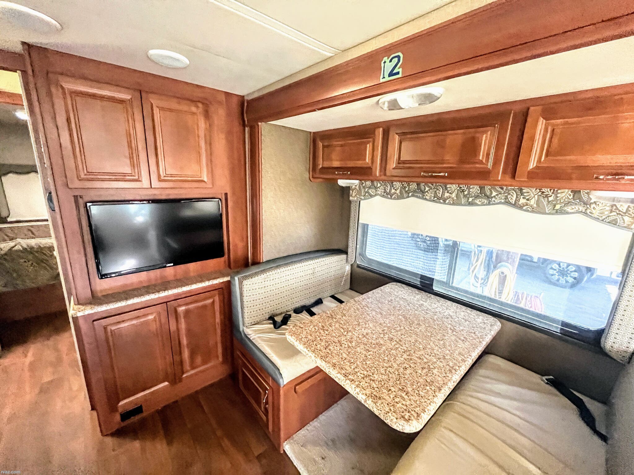Used 2014 Holiday Rambler Vacationer SE 32WBD available in Mesa, Arizona