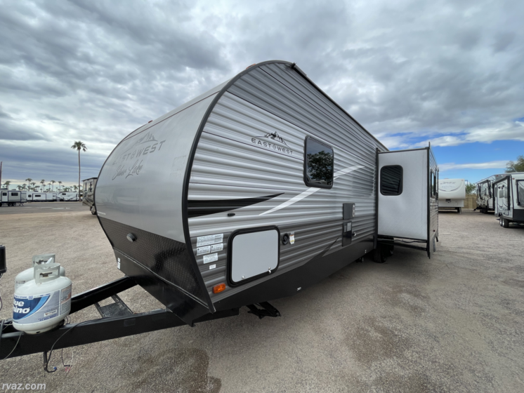 Used 2021 East to West Silver Lake 29KRK available in Mesa, Arizona