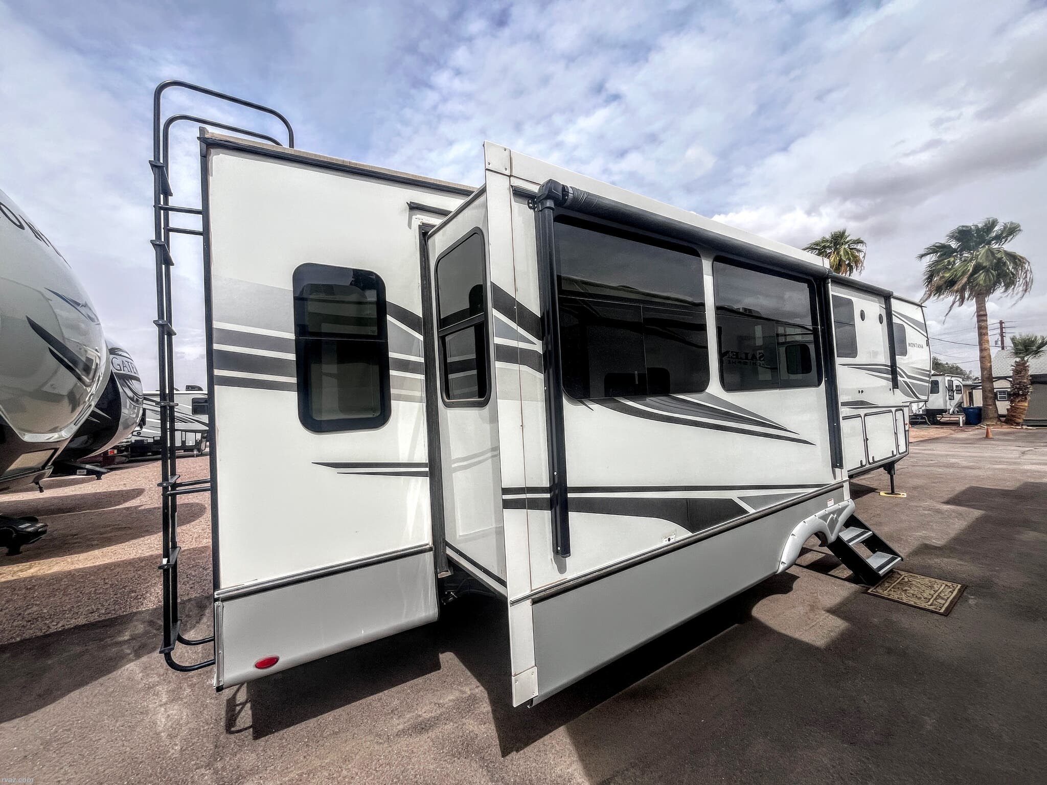 Used 2022 Keystone Montana 3855BR available in Mesa, Arizona