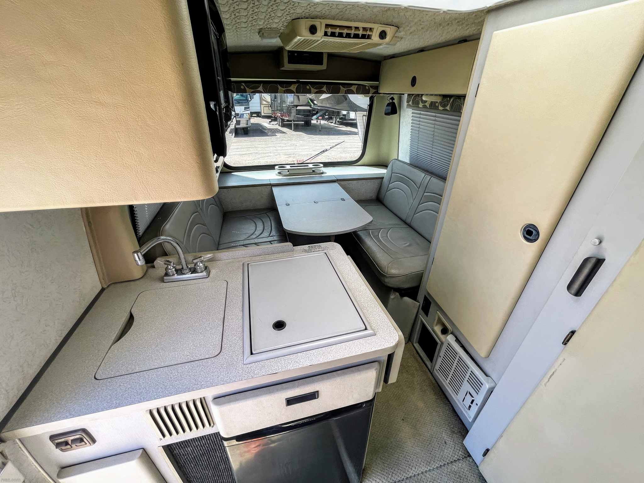 Used 2003 Winnebago Rialta 22QD available in Mesa, Arizona