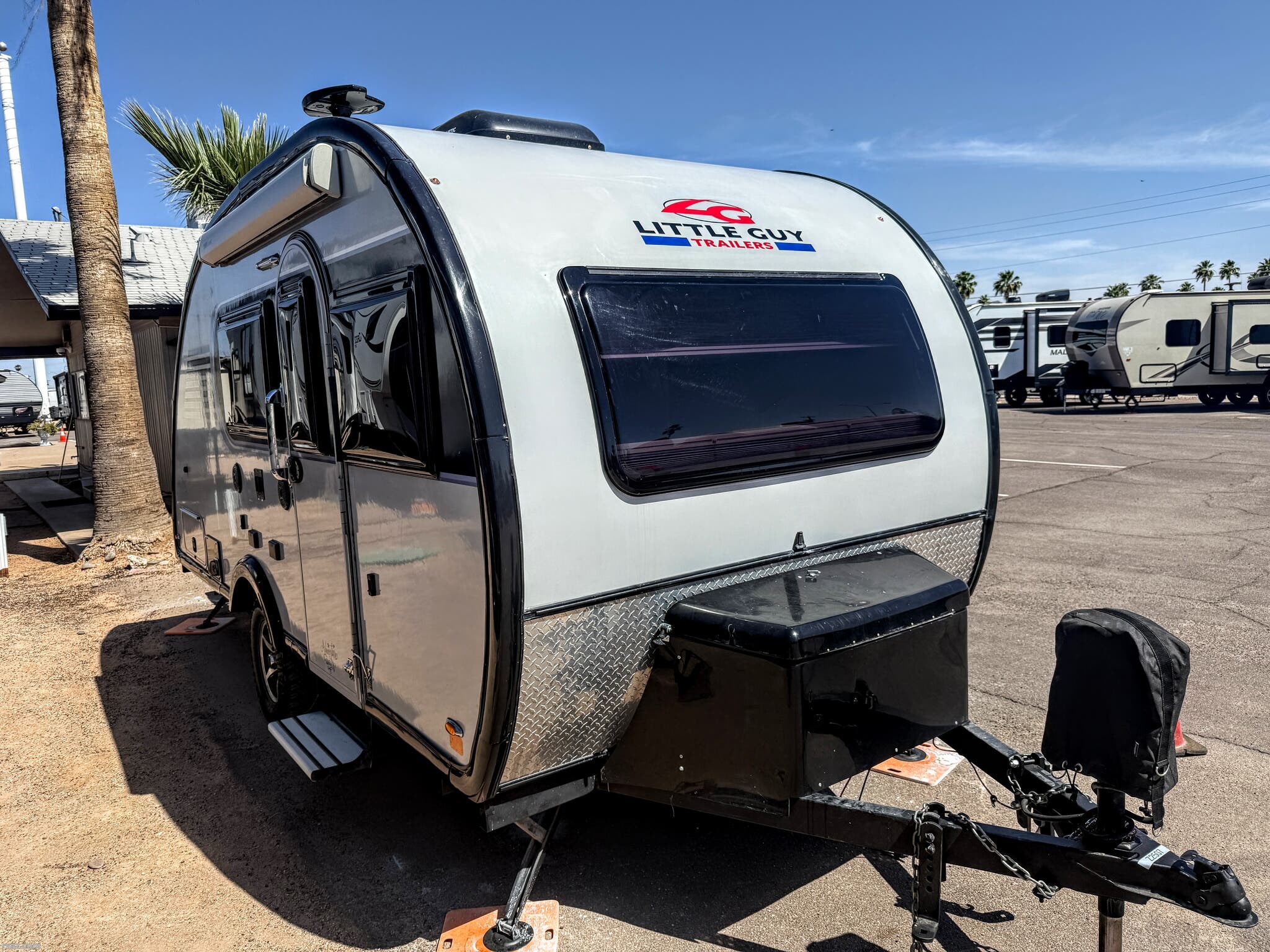 2019 Little Guy Trailers Max LIBERTY - Used Travel Trailer For Sale by RV AZ Corral in Mesa, Arizona features CO Detector, Roof Vents, Tinted Windows, Day/Night Shades, Toilet