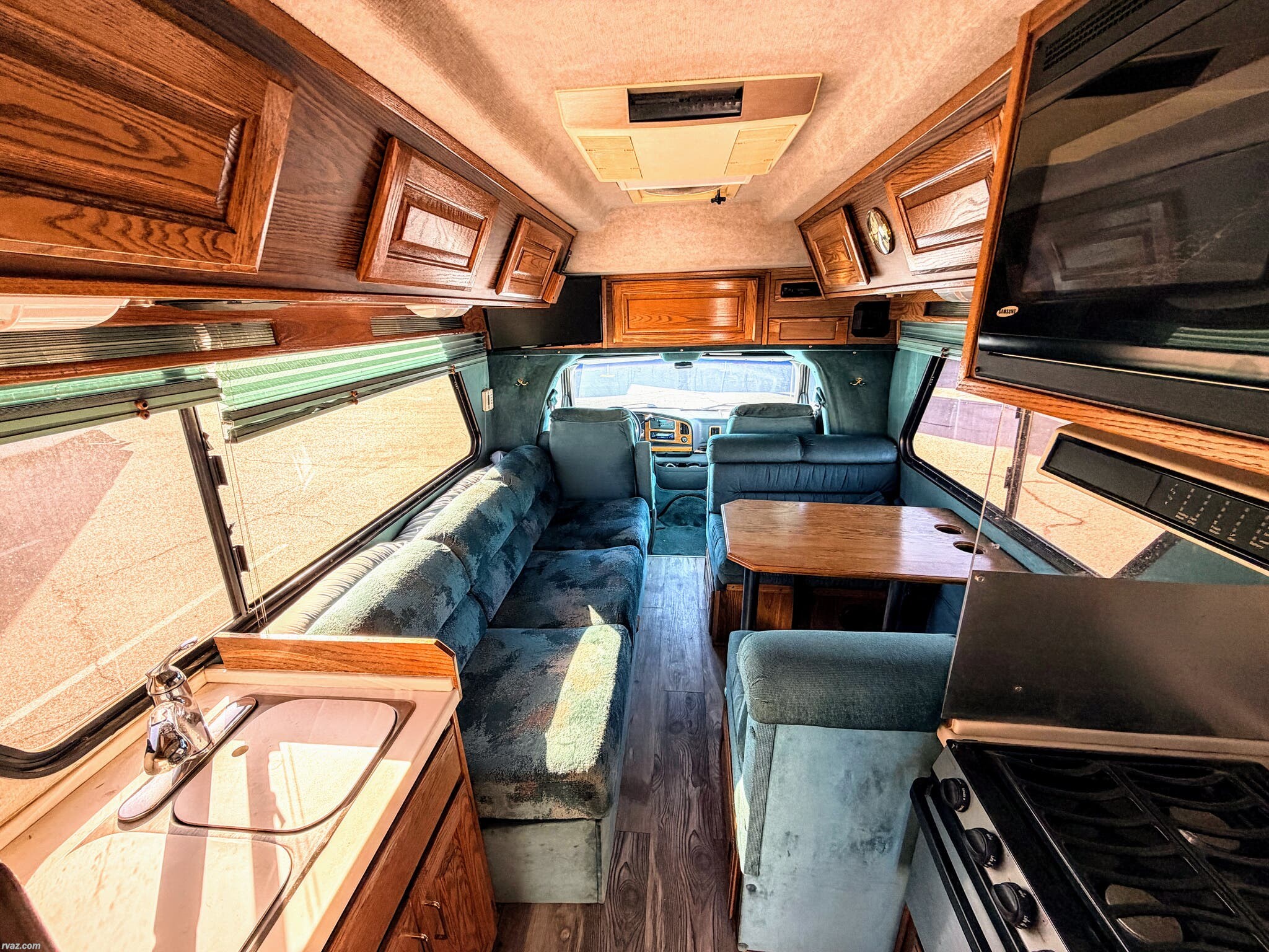 1995 Concourse by Chinook from RV AZ Corral in Mesa, Arizona