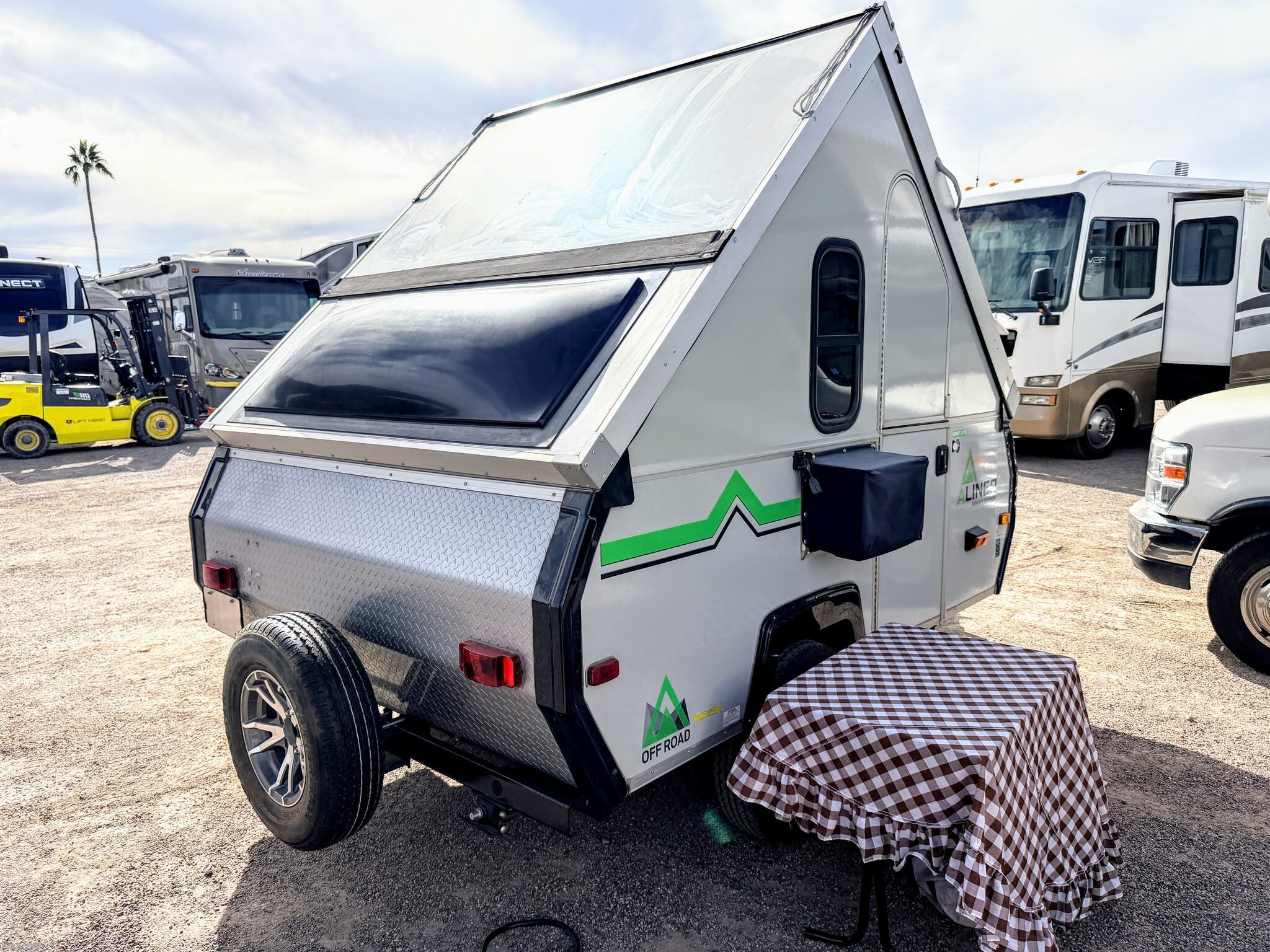 2021 Aliner Scout BY COLUMBIA - Used Popup For Sale by RV AZ Corral in Mesa, Arizona features Non-Smoking Unit