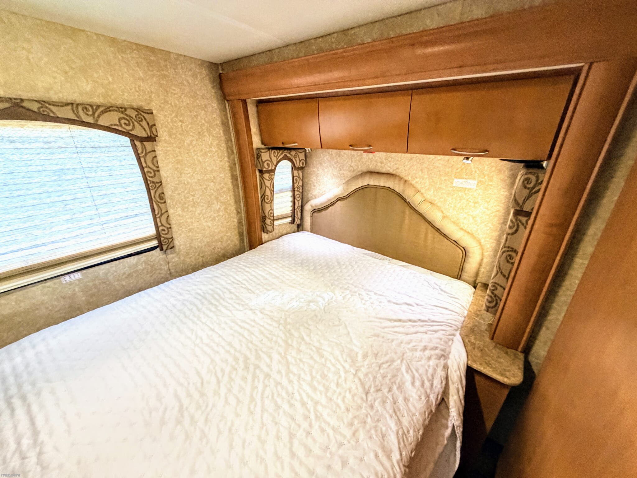 2010 Chateau 28BK by Four Winds International from RV AZ Corral in Mesa, Arizona