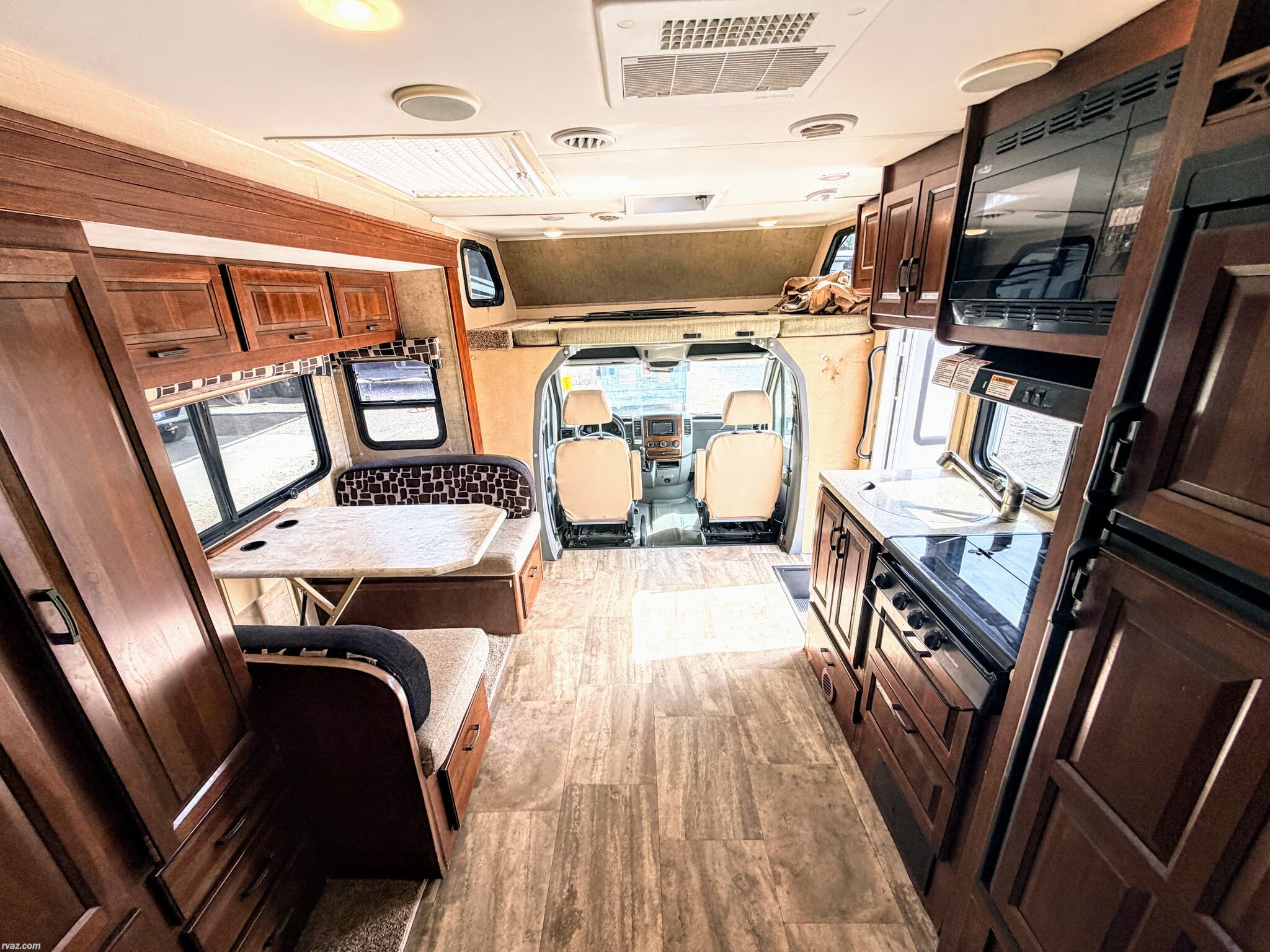 2015 Forest River Forester 2401 - Used Class C For Sale by RV AZ Corral in Mesa, Arizona features Non-Smoking Unit