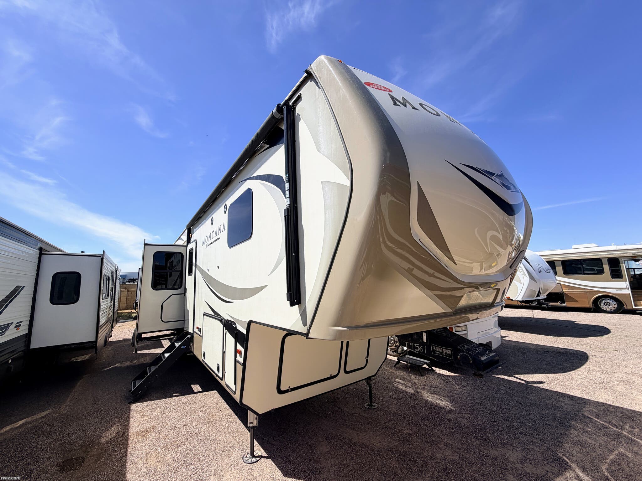 2019 Montana 3790RD ANNIVERSARY EDITION by Keystone from RV AZ Corral in Mesa, Arizona