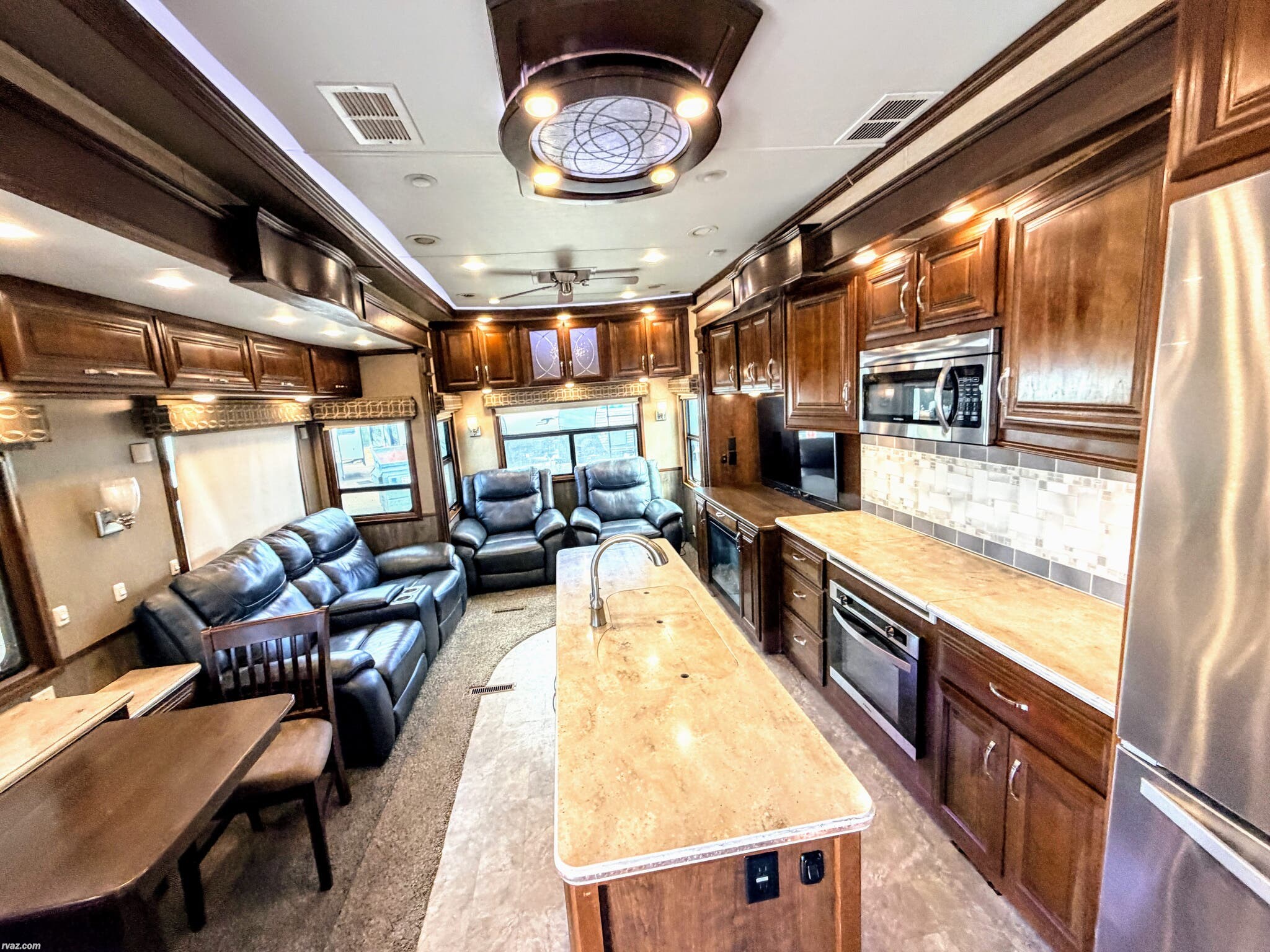 2018 DRV Mobile Suites 38KSSB4 - Used Fifth Wheel For Sale by RV AZ Corral in Mesa, Arizona
