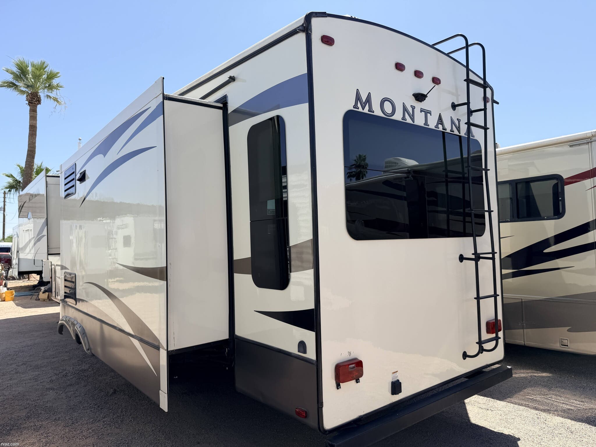 2018 Keystone Montana 3810MS - Used Fifth Wheel For Sale by RV AZ Corral in Mesa, Arizona
