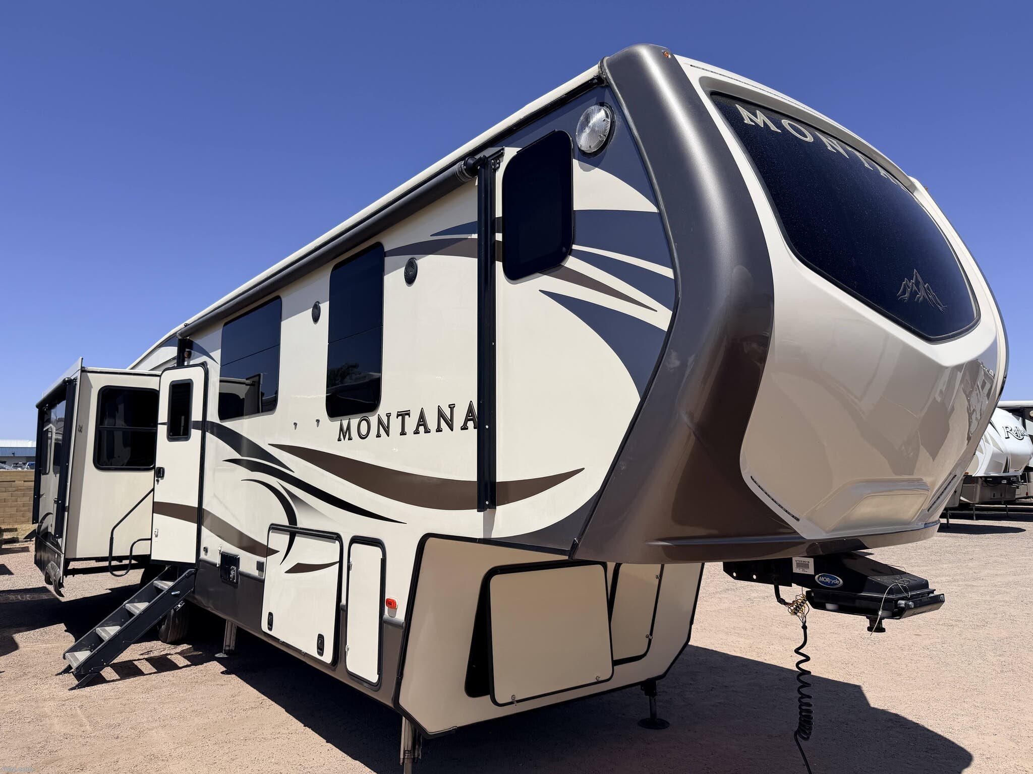 2018 Montana 3810MS by Keystone from RV AZ Corral in Mesa, Arizona