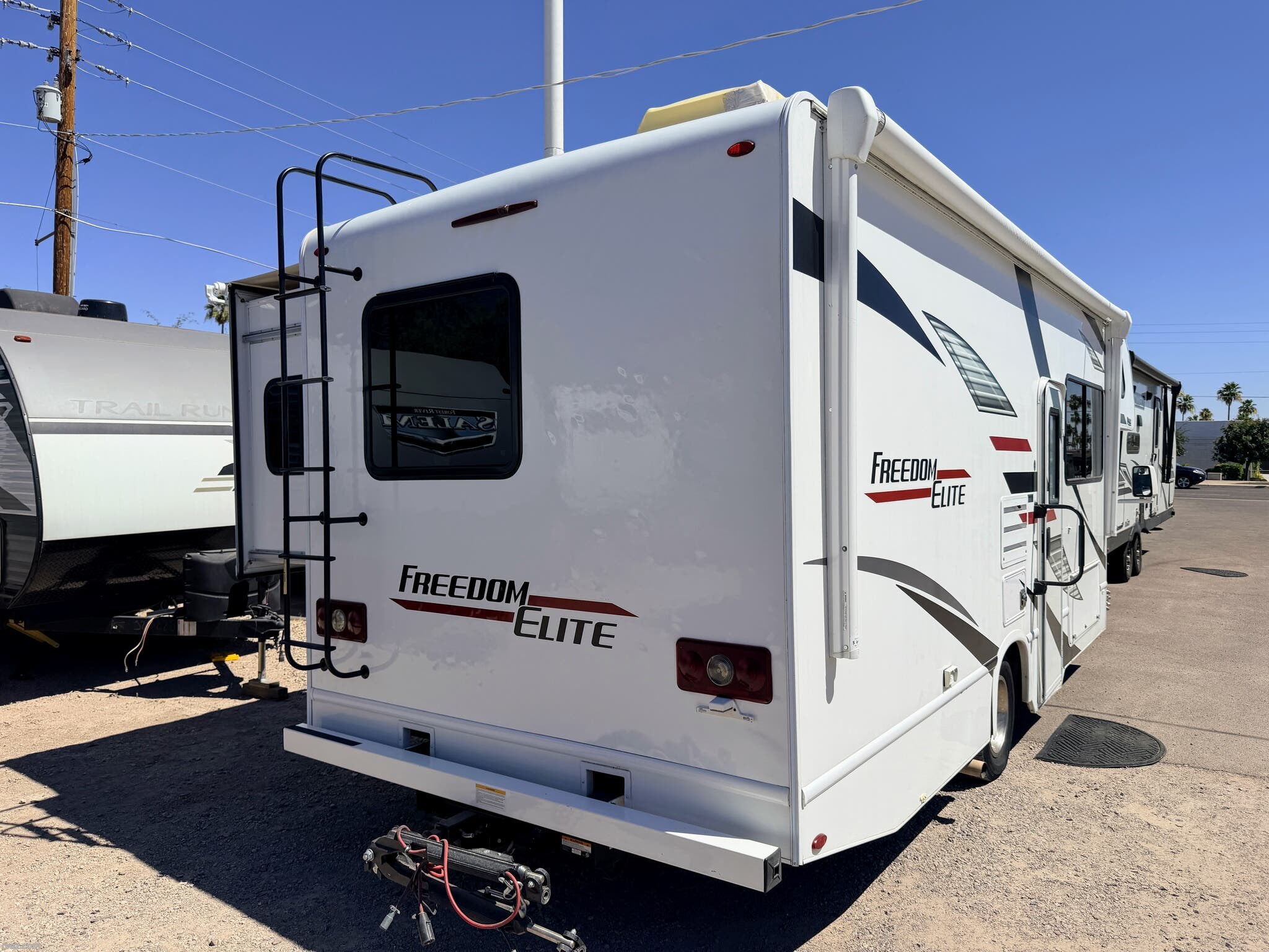 2022 Thor Motor Coach Freedom Elite 26HE - Used Class C For Sale by RV AZ Corral in Mesa, Arizona features Non-Smoking Unit