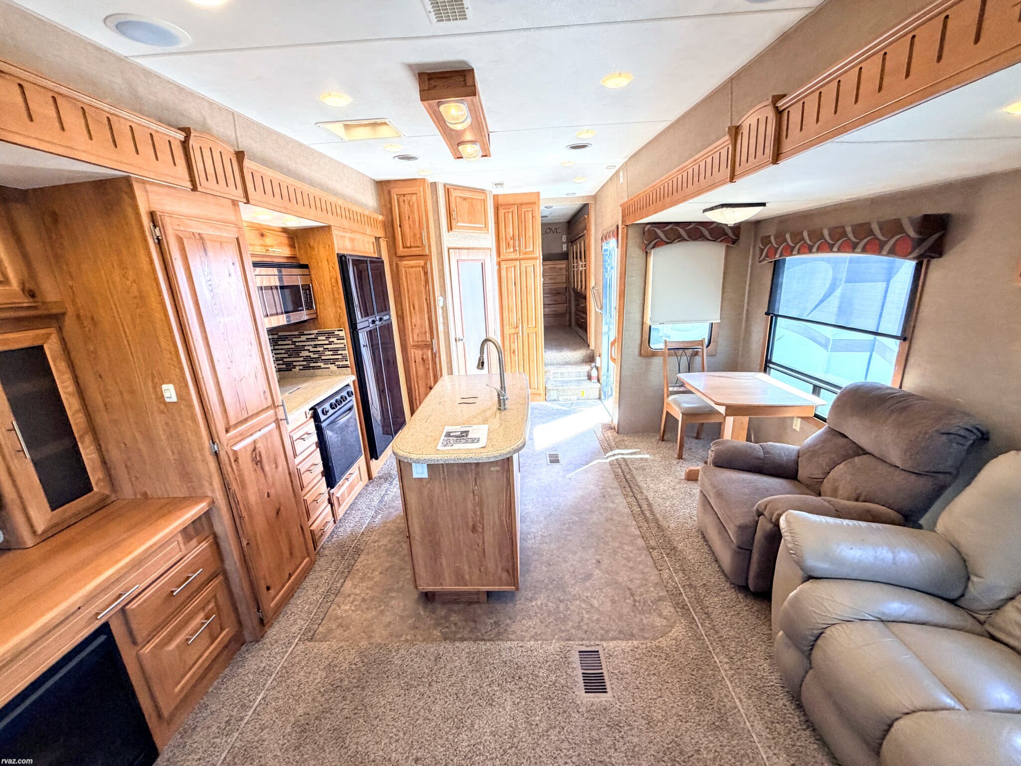 2014 EXCEL 37IKF by Peterson from RV AZ Corral in Mesa, Arizona