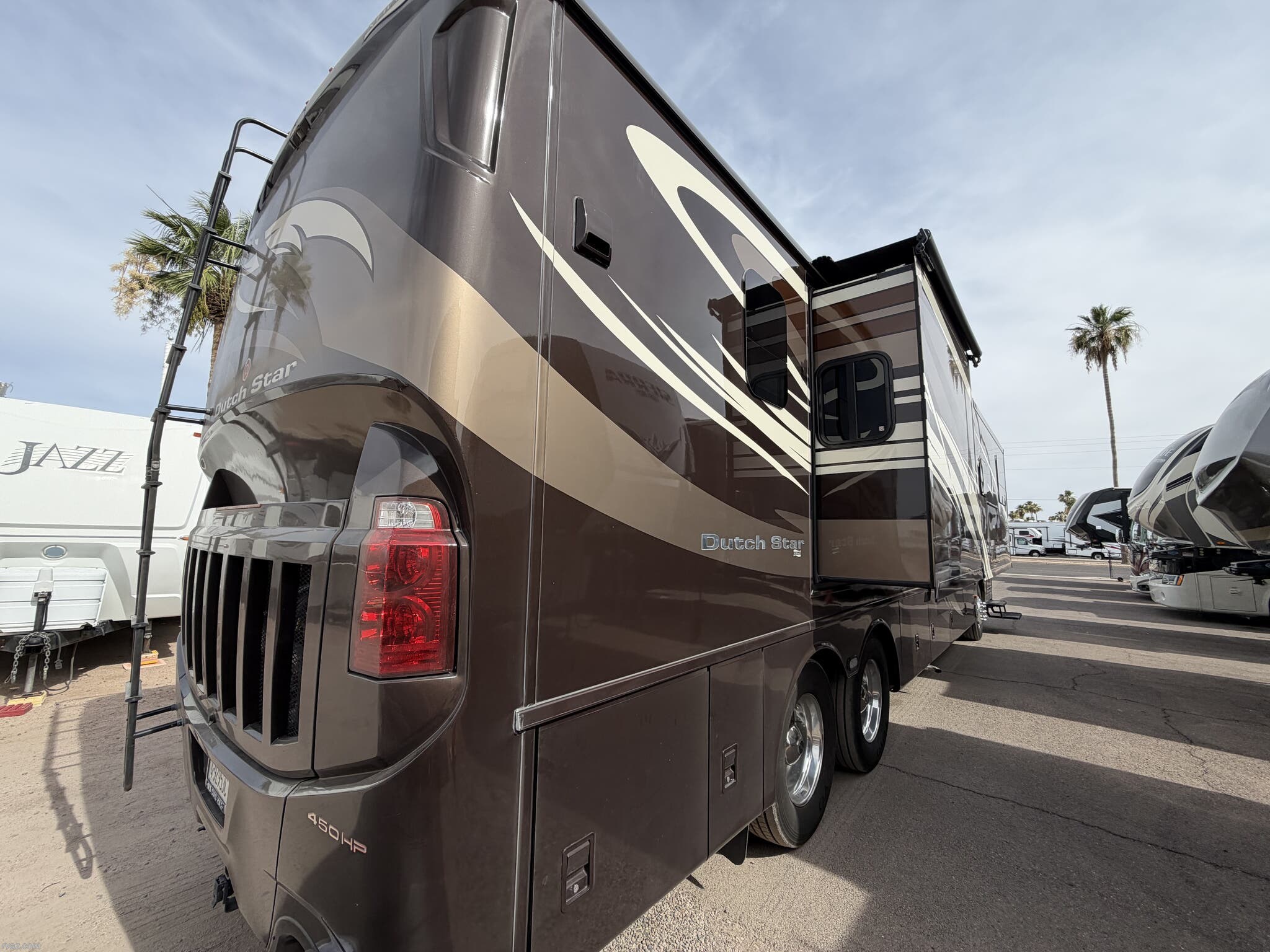 2015 Dutch Star 4018 by Newmar from RV AZ Corral in Mesa, Arizona