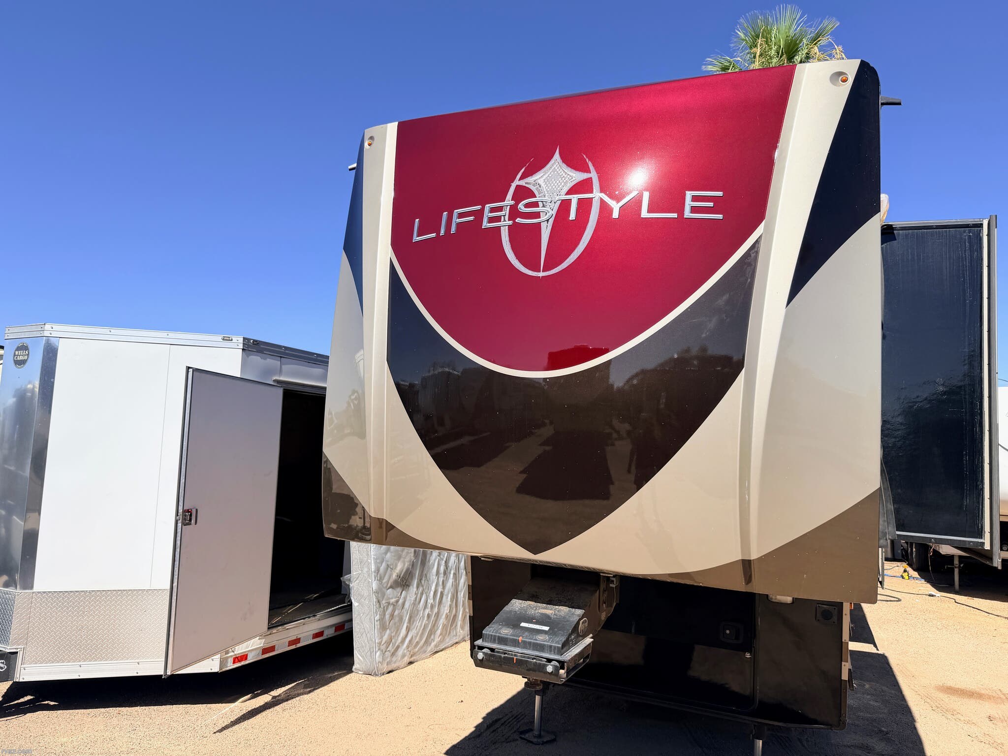 2014 Lifestyle LS38RS by Lifestyle Luxury RV from RV AZ Corral in Mesa, Arizona