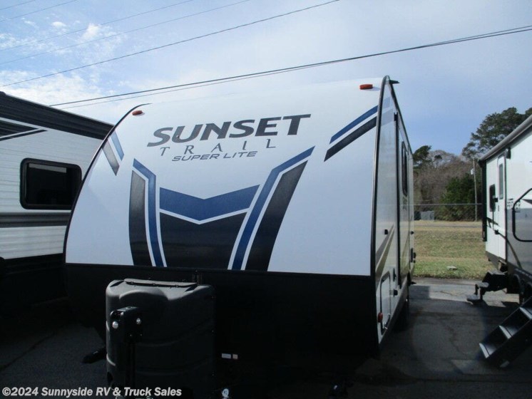 Used 2020 CrossRoads Sunset Trail Super Lite SS185RK available in Sunnyside, Georgia