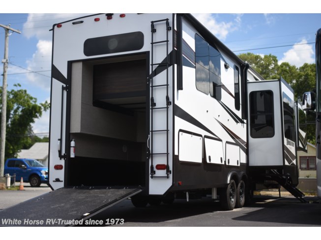 2020 Grand Design Momentum 376th For Sale In Fountain Valley Ca Rv Trader