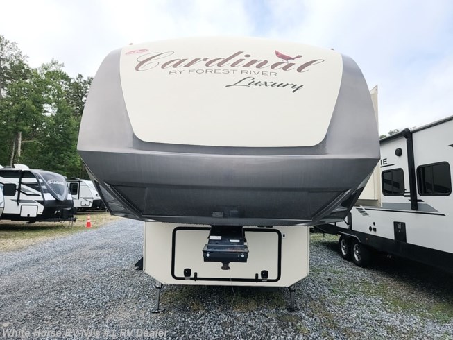 2018 Cardinal Luxury 3350RLX by Forest River from White Horse RV Center in Egg Harbor City, New Jersey
