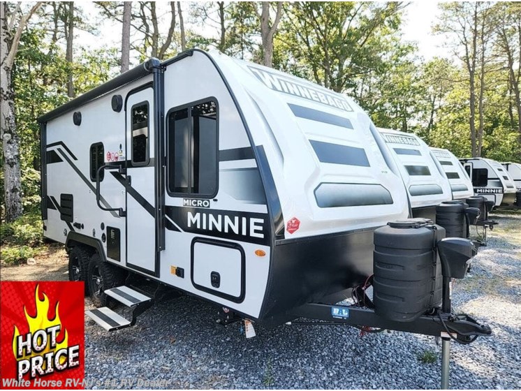 New 2023 Winnebago Micro Minnie 2100BH available in Egg Harbor City, New Jersey