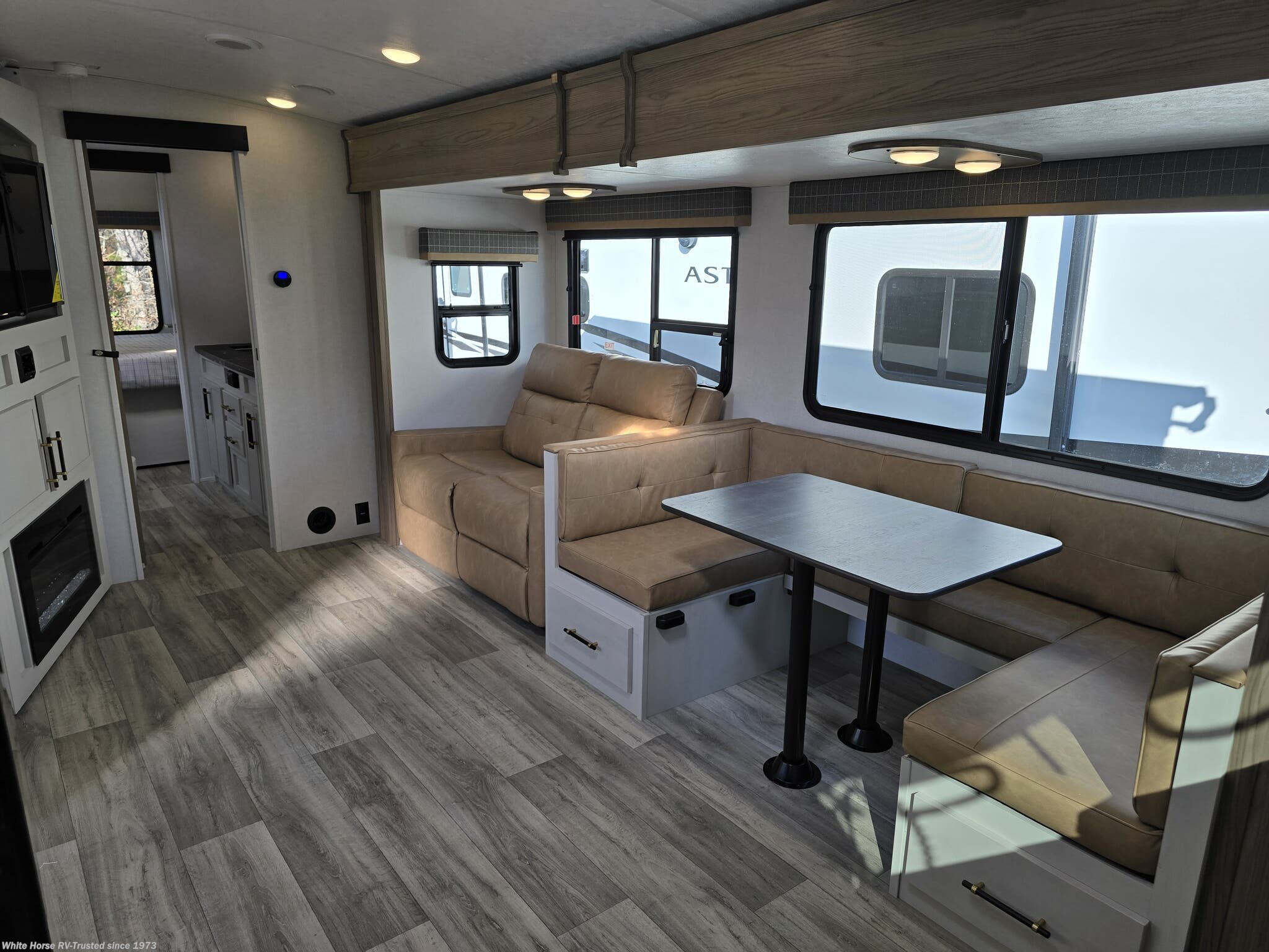 AS4778 - 2025 Dutchmen Astoria 2913FK Travel Trailer for