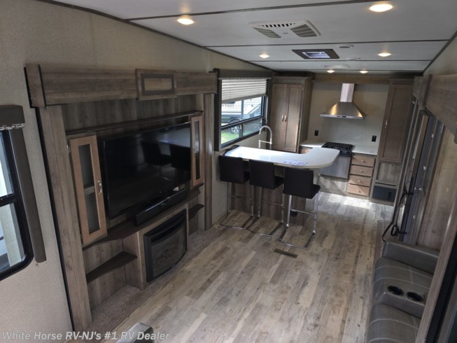2018 Sprinter Limited 3551FWMLS by Keystone from White Horse RV Center in Egg Harbor City, New Jersey