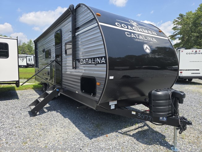 2026 Coachmen Catalina Legacy Edition 243rbs