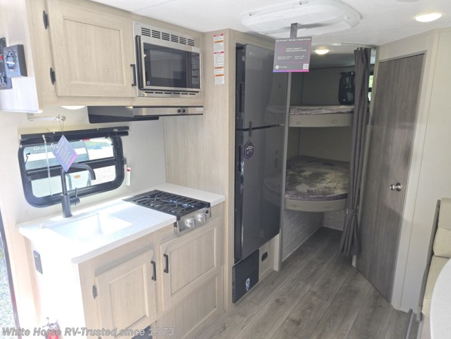 2026 Coachmen Catalina Summit Series 7 184bhsx