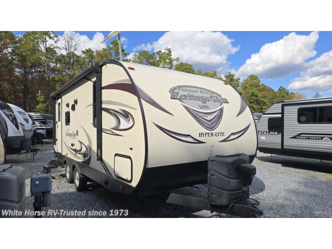 2017 Forest River Wildwood Heritage Glen Hyper Lyte 23rbhl