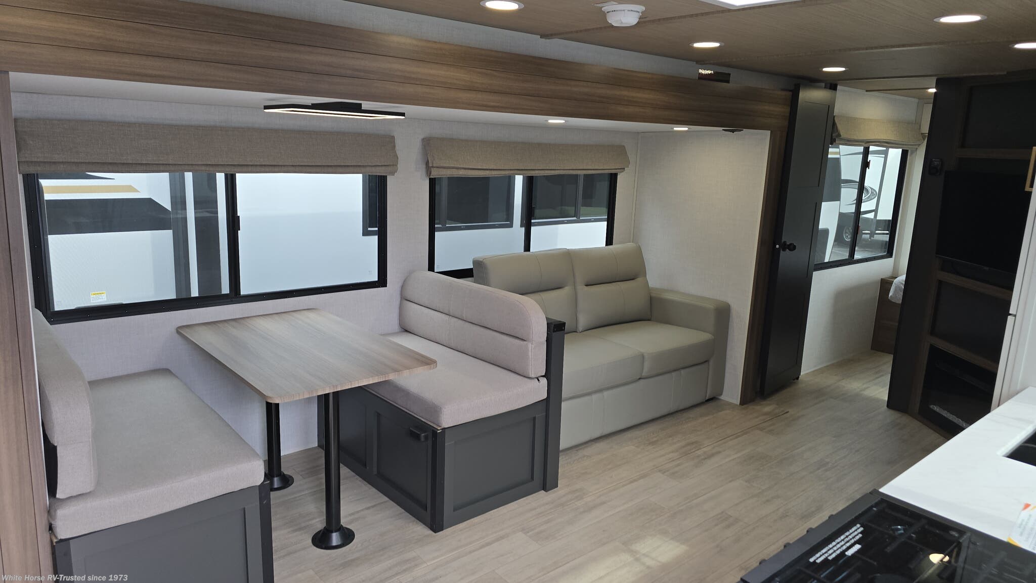 2026 Vibe Extreme Lite 2600BH by Forest River from White Horse RV Center in Egg Harbor City, New Jersey