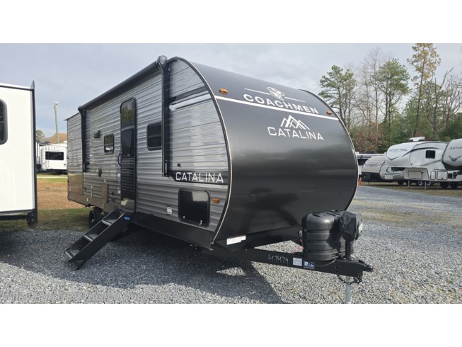 2026 Coachmen Catalina Summit Series 8