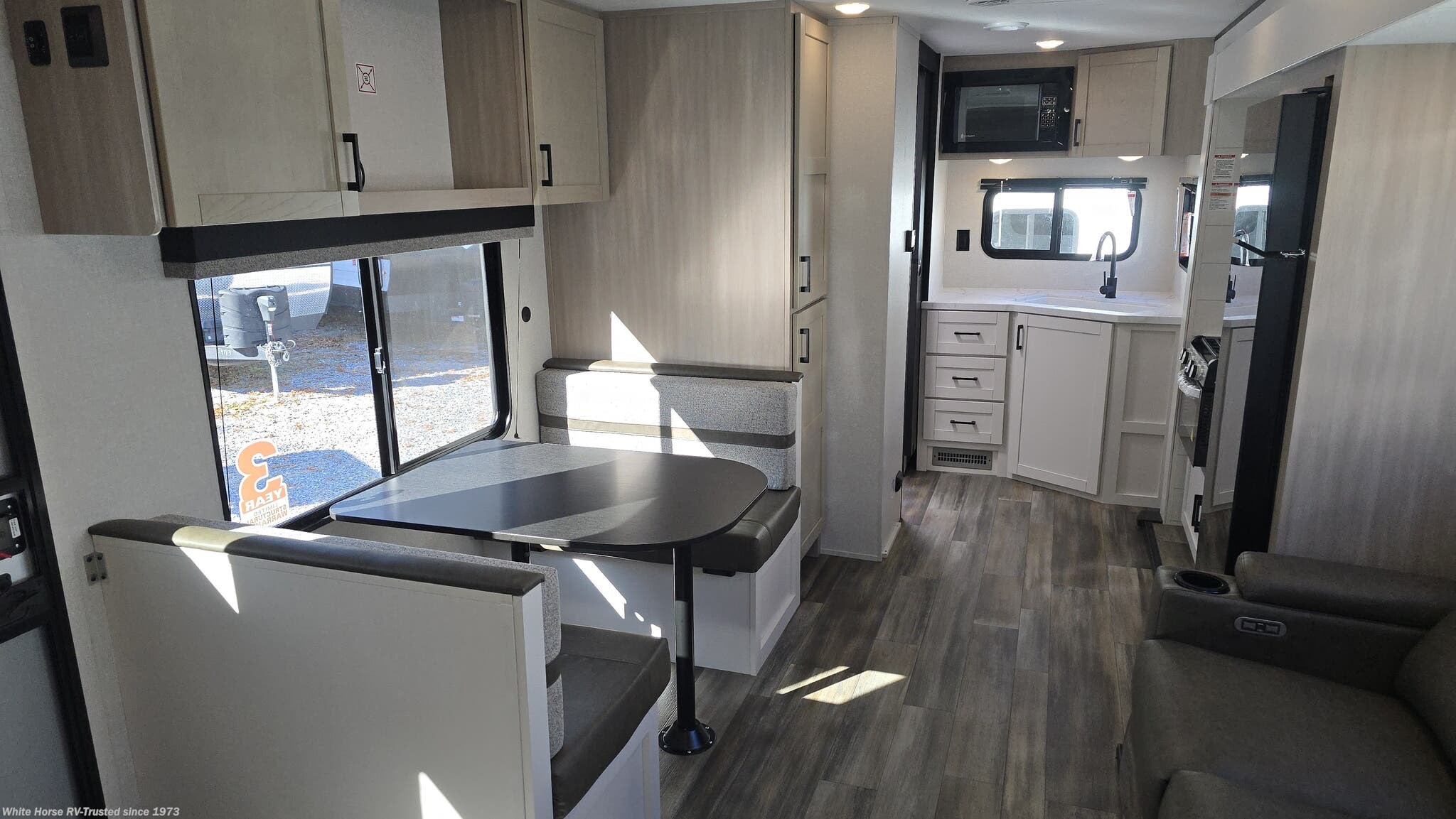 New 2026 Highland Ridge Colt 22MDS available in Egg Harbor City, New Jersey