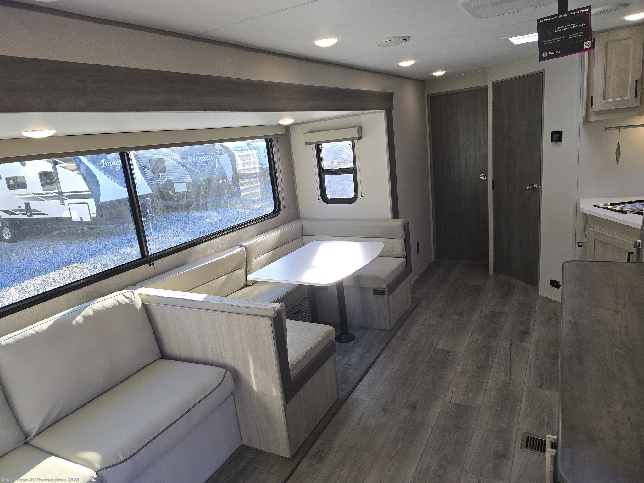 2026 Catalina Summit Series 8 281QBUNK by Coachmen from White Horse RV Center in Egg Harbor City, New Jersey