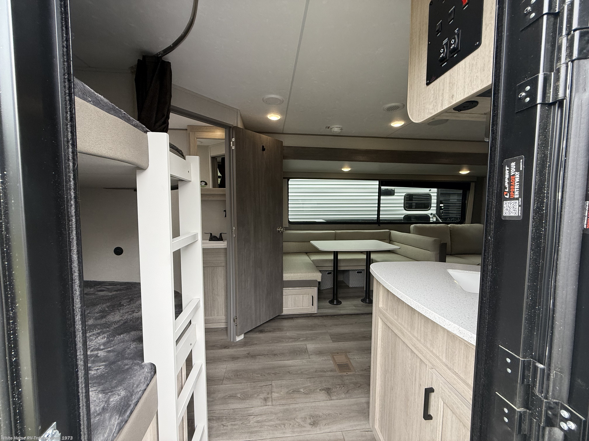 2026 Catalina Legacy Edition 263BHSCK by Coachmen from White Horse RV Center in Egg Harbor City, New Jersey