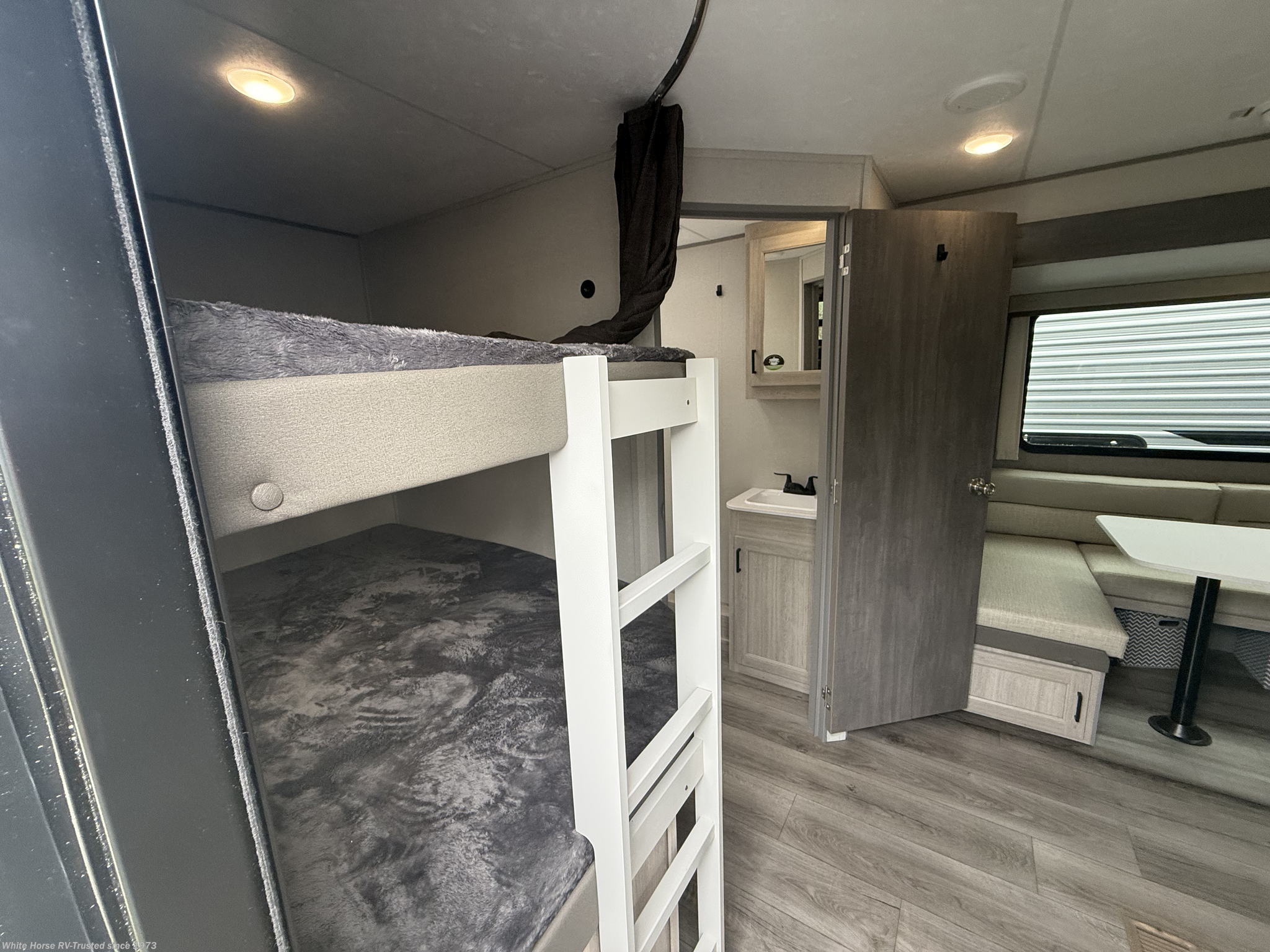 New 2026 Coachmen Catalina Legacy Edition 263BHSCK available in Egg Harbor City, New Jersey