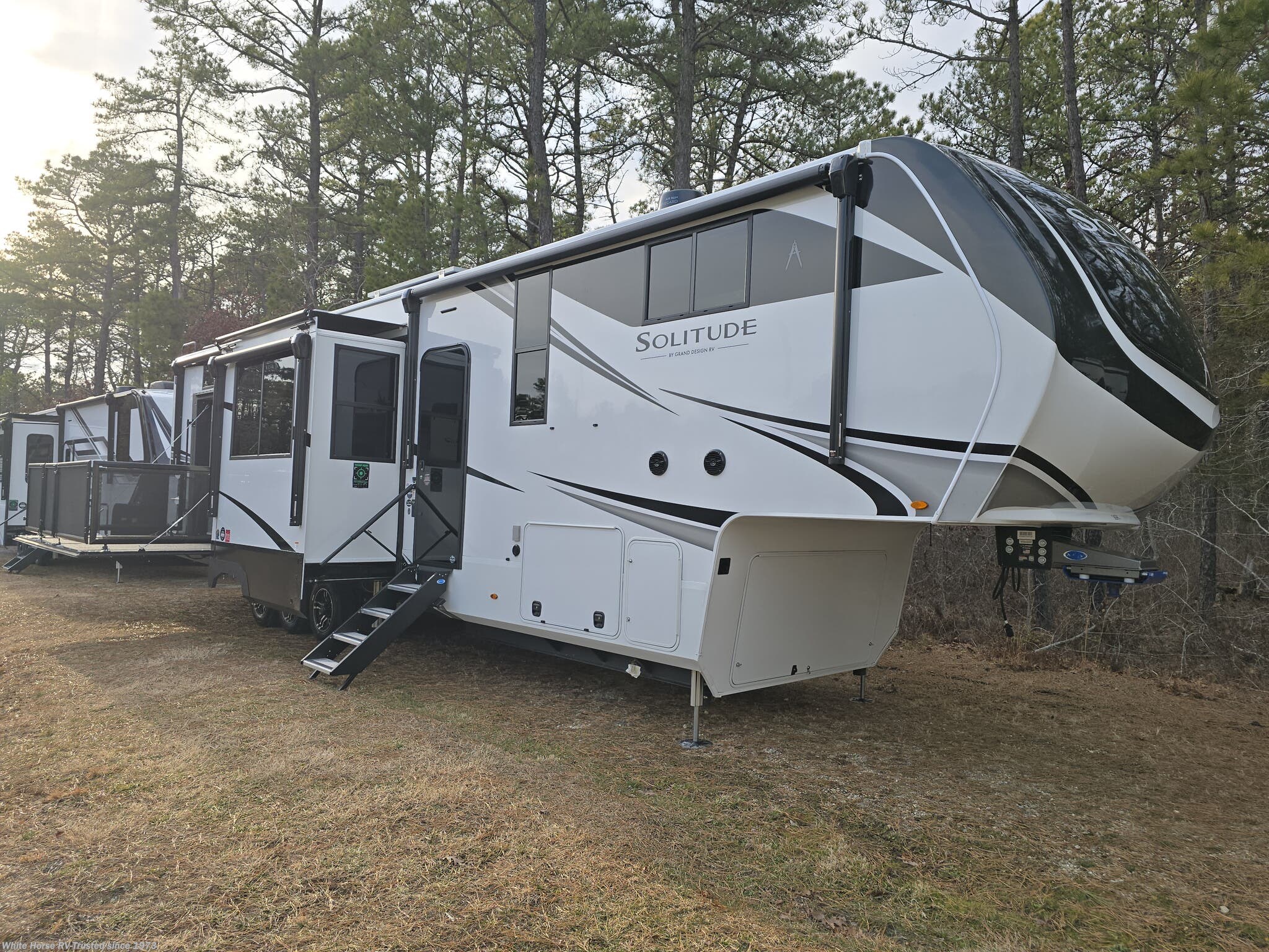 New 2026 Grand Design Solitude 414LJMJ available in Egg Harbor City, New Jersey