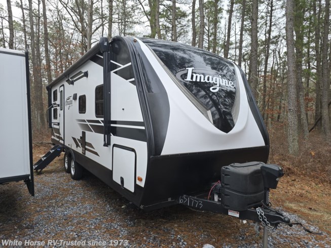 2021 Grand Design Imagine - Image 1