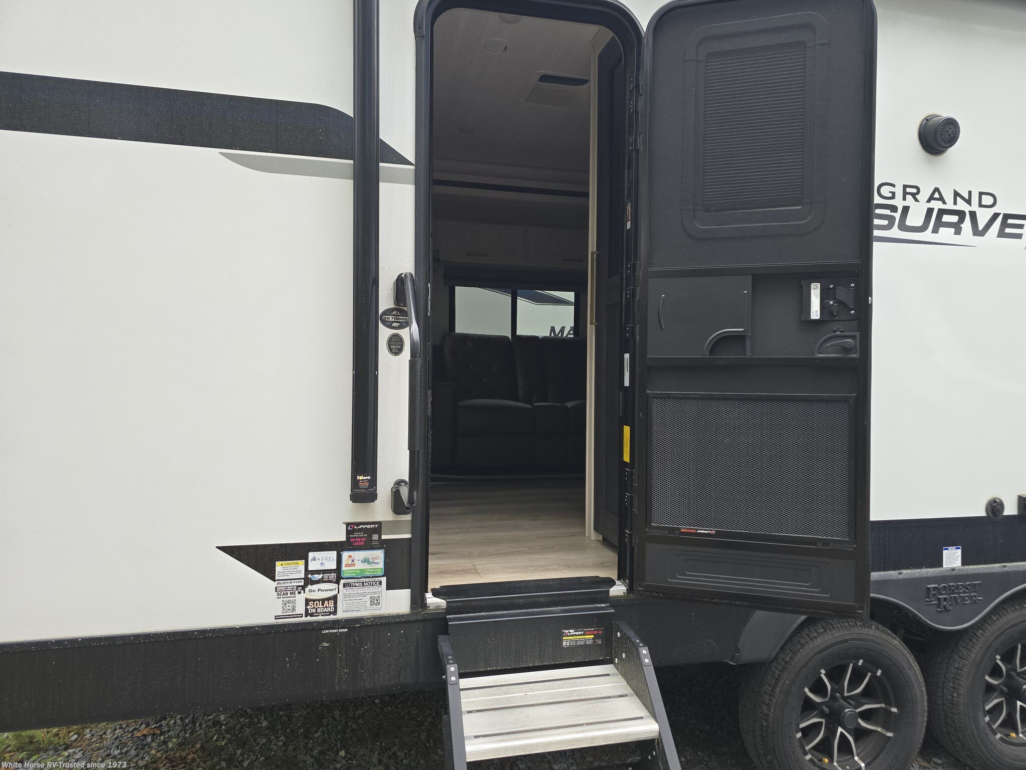 Used 2024 Forest River Grand Surveyor 267RBSS available in Egg Harbor City, New Jersey