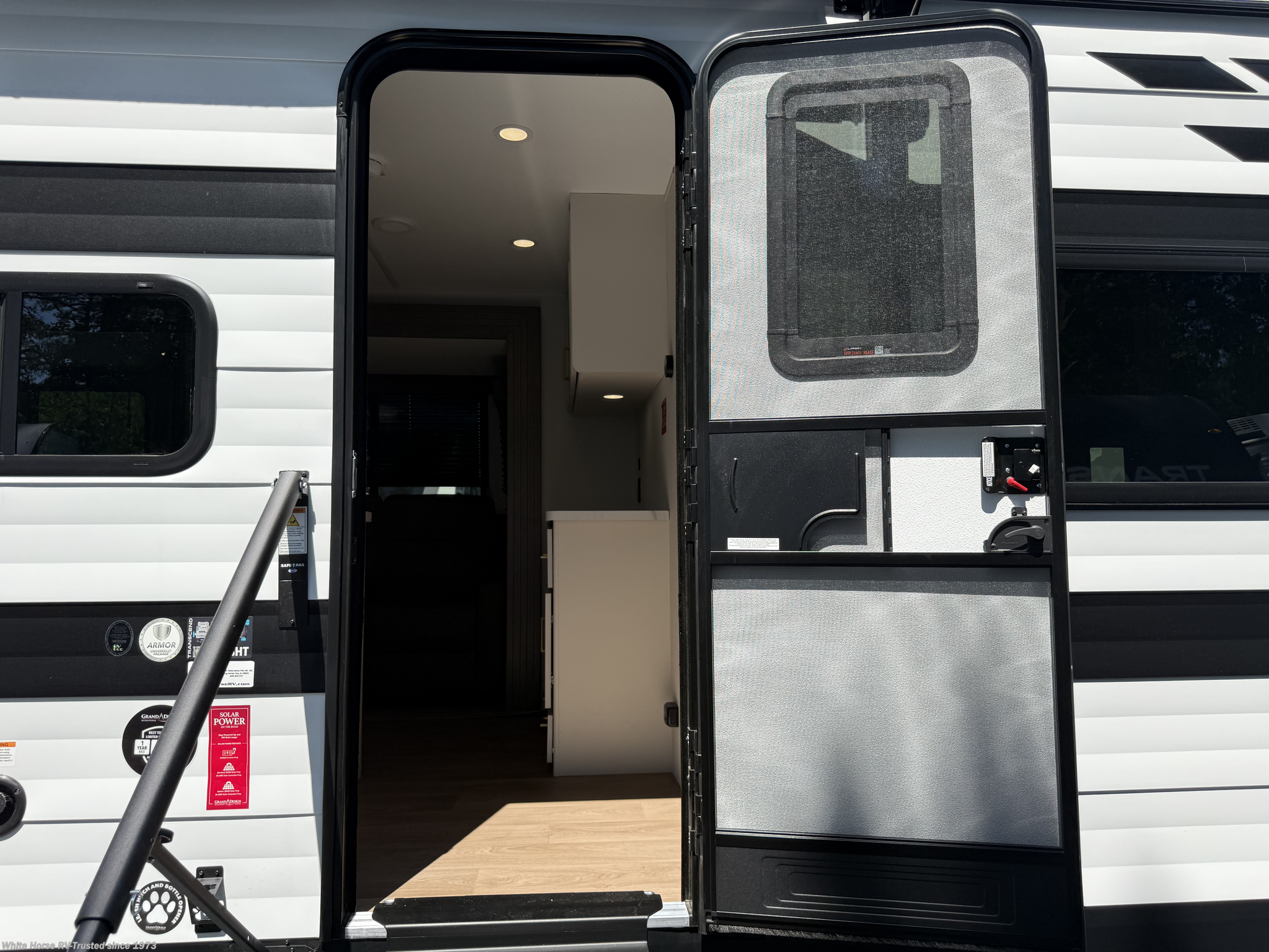 2027 Transcend 335BHT by Grand Design from White Horse RV Center in Egg Harbor City, New Jersey