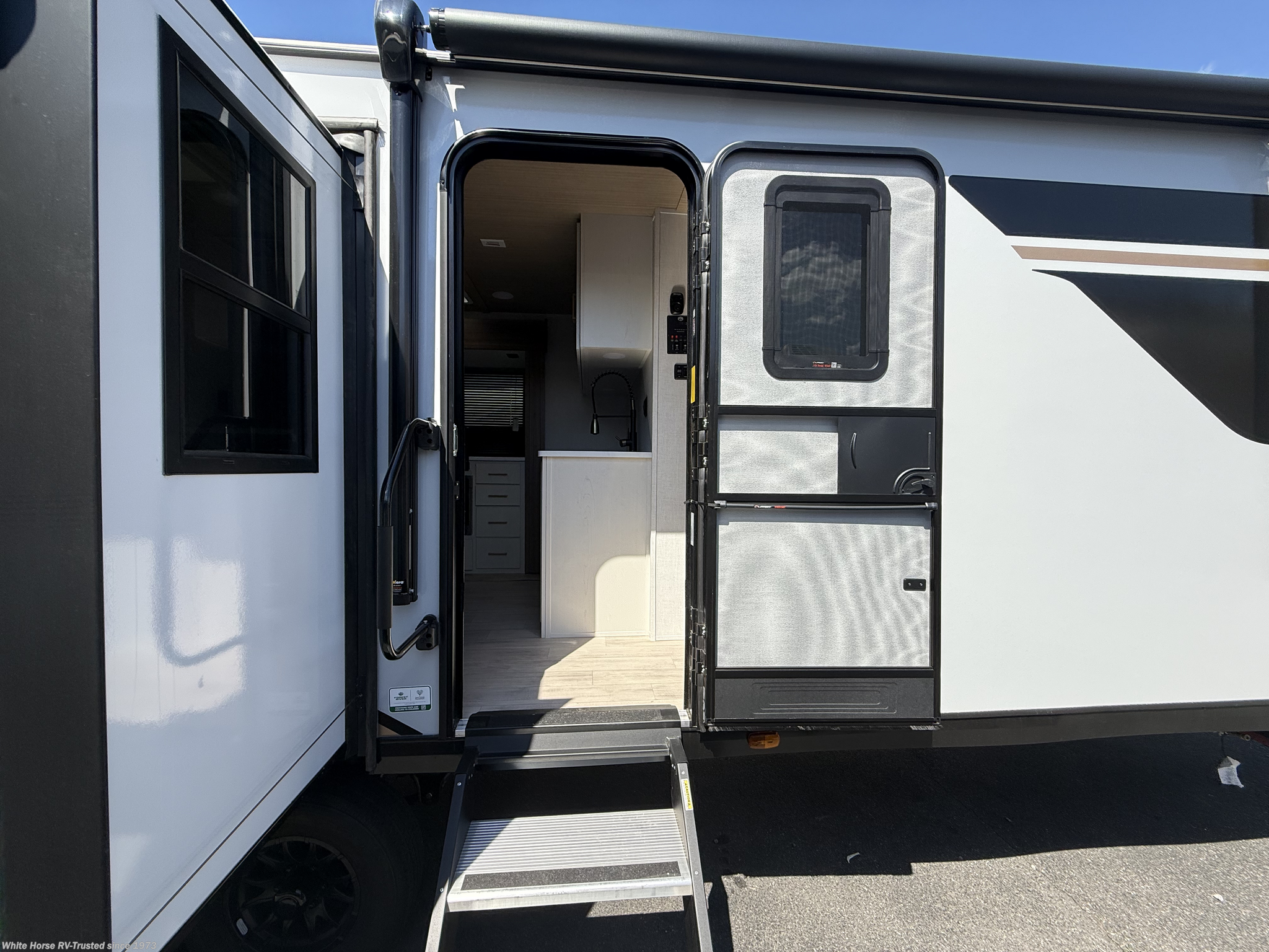 2027 Vibe 2800RL by Forest River from White Horse RV Center in Egg Harbor City, New Jersey