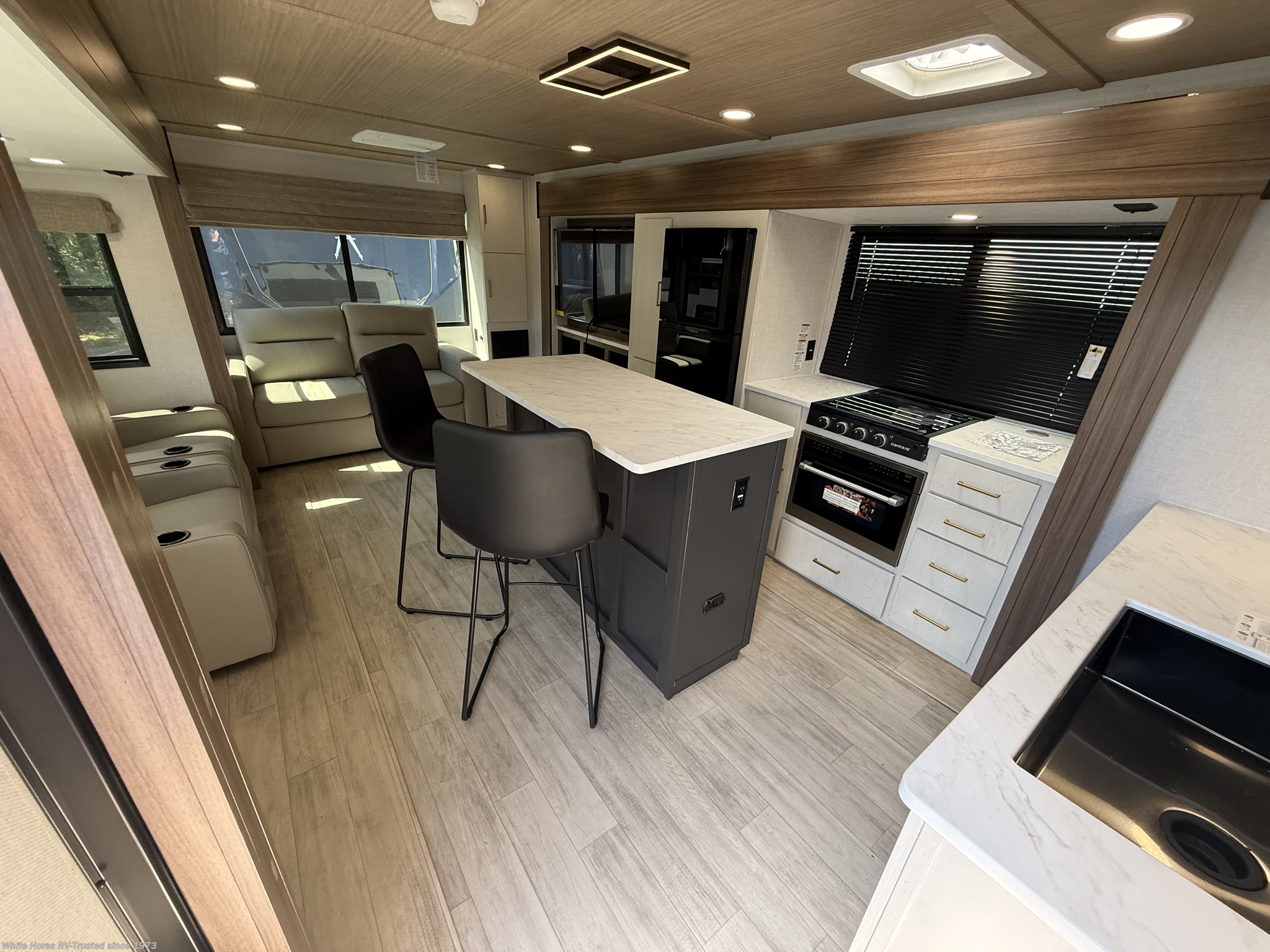 New 2027 Forest River Vibe 2800RL available in Egg Harbor City, New Jersey