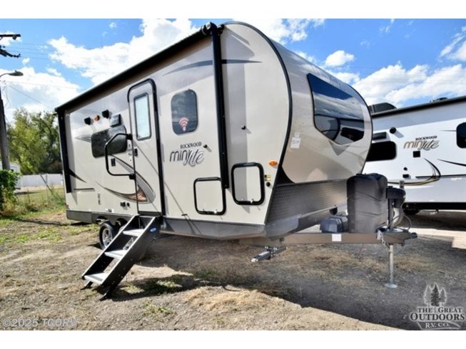 2019 Forest River Rockwood Mini Lite 2104S AKA Flagstaff Micro Lite ...