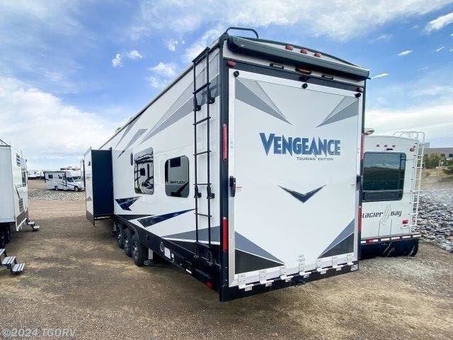 2019 Forest River Vengeance 381L12 - Used Toy Hauler For Sale by TGORV in Greeley, Colorado