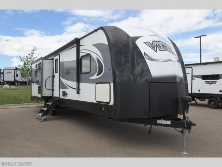 Used 2018 Forest River Vibe 313BHS available in Greeley, Colorado